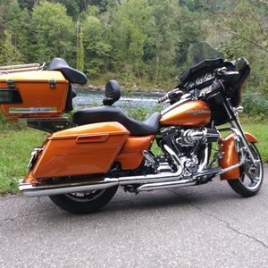 Meet your Posher, Bob